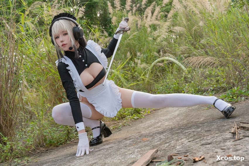 [专享] 咬一口兔娘 - 咬人小小兔 10月作品『战斗女仆』动感光波 [76P1V 1.62GB]