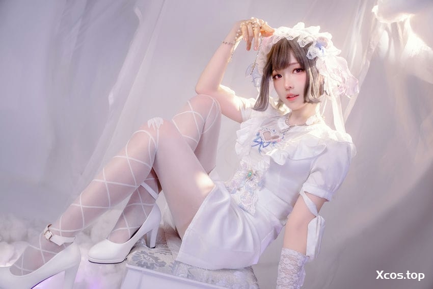 ElyEE子 - 雲朵夢境 Cloudy Dreaming [25P+2V-96MB]