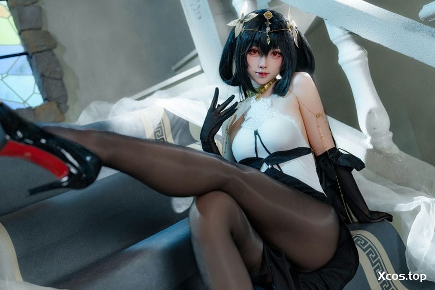 大大卷卷小卷 - 碧蓝航线 镇海礼服 [25P-167MB]