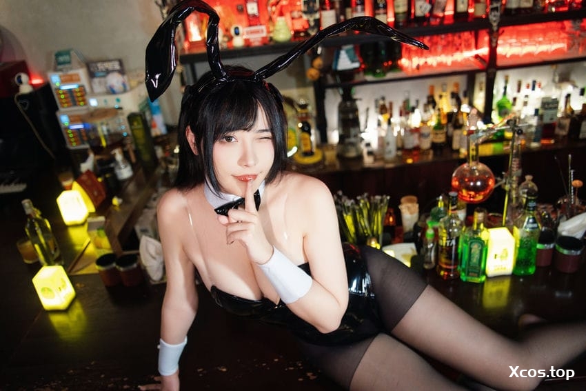 糖果果Candy - 黑胶兔兔 [159P-1.34G]