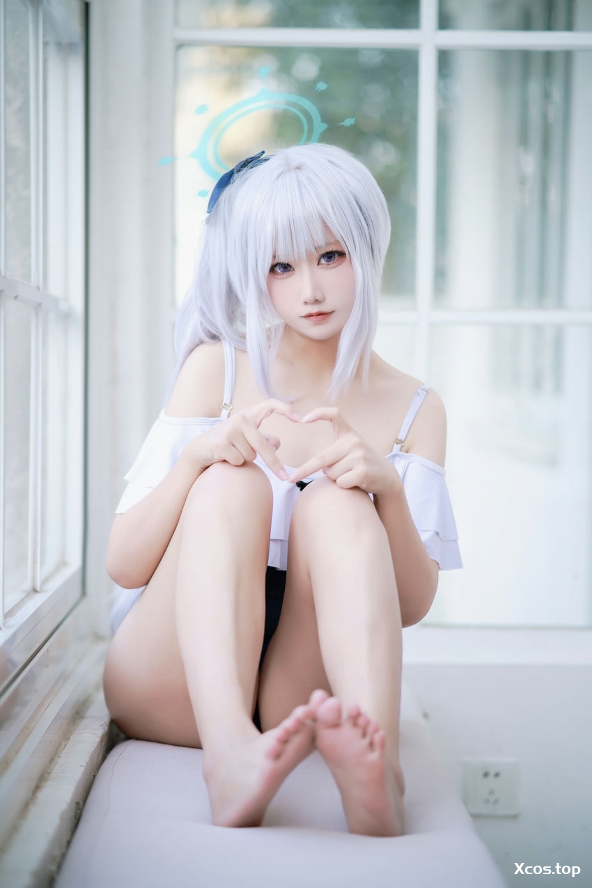 Lunananya - 宫子泳装 [20P-88MB]