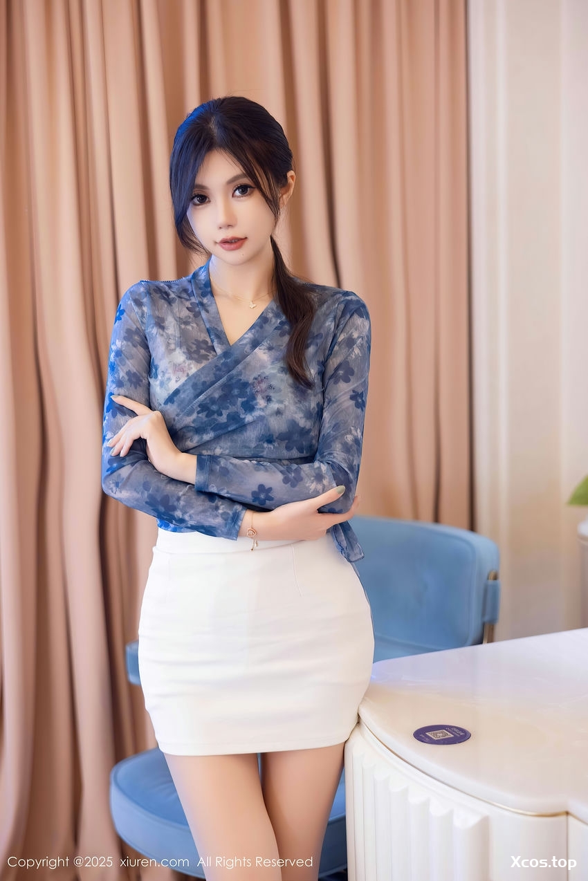 绮里嘉ula - 白色包臀 [91P-947MB]