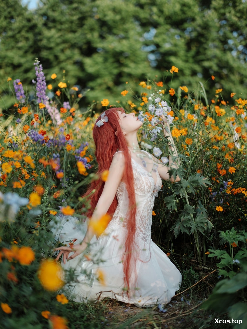 蠢沫沫 NO.367  花丛婚纱 [67P-517M]