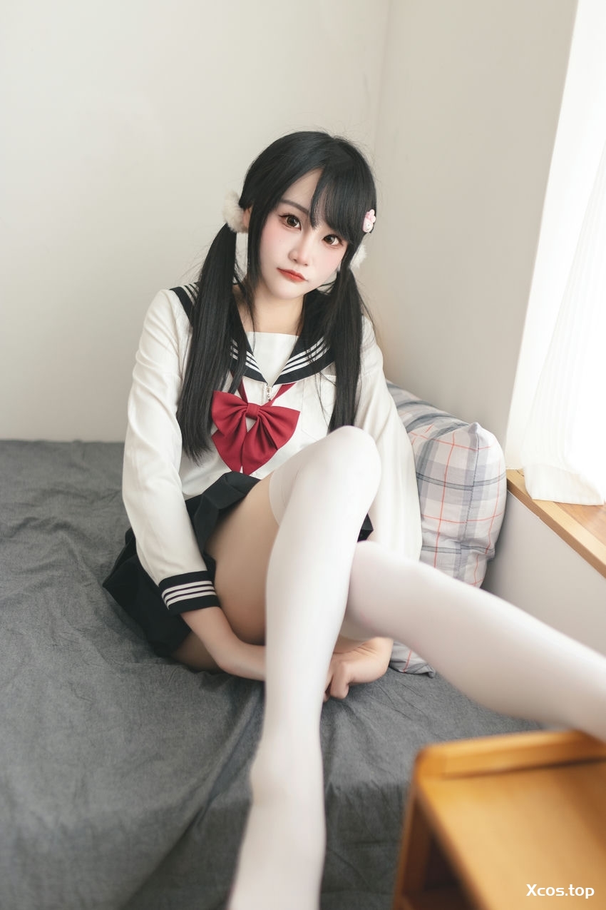 嗷呜酱 - 水手服 [48P-410MB]