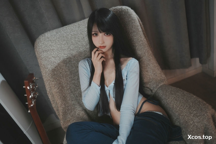 姬灵 - 连衣裙比基尼 [15P-82MB]