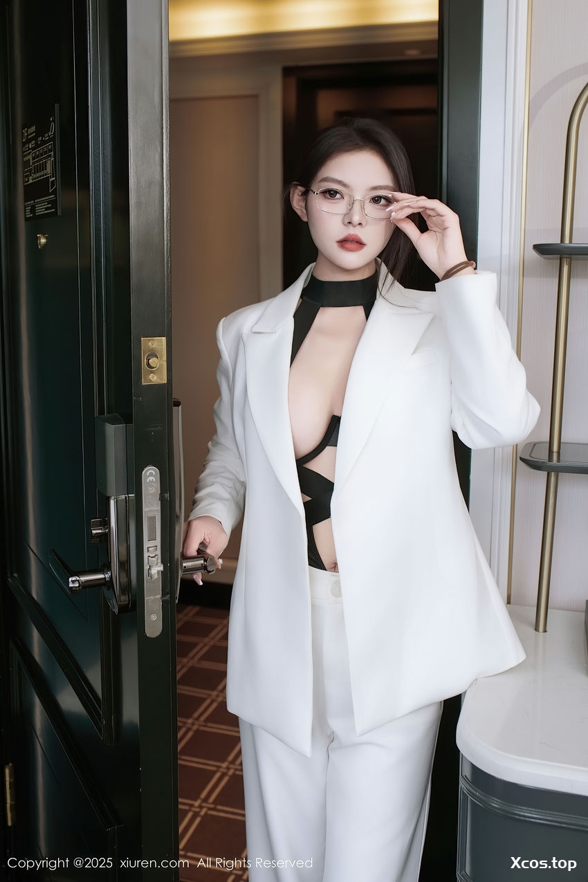 冬安 - 气质白领 [95P-947MB]