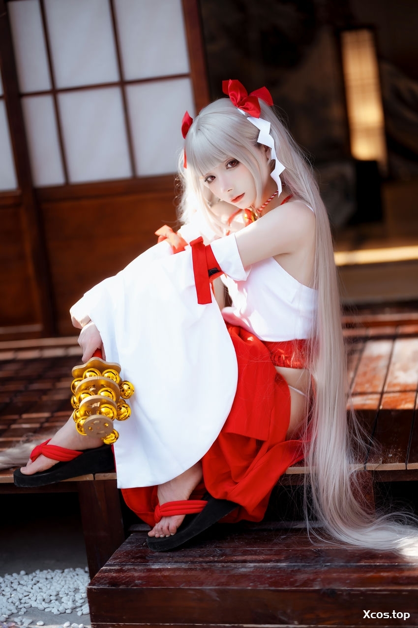 是三不是世w NO.041 碧蓝航线 可畏 巫女 [21P-539MB]