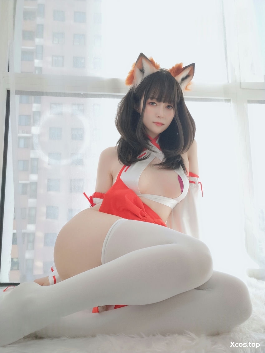 白银81 - 神社小狐狸 [93P+7V-600MB]