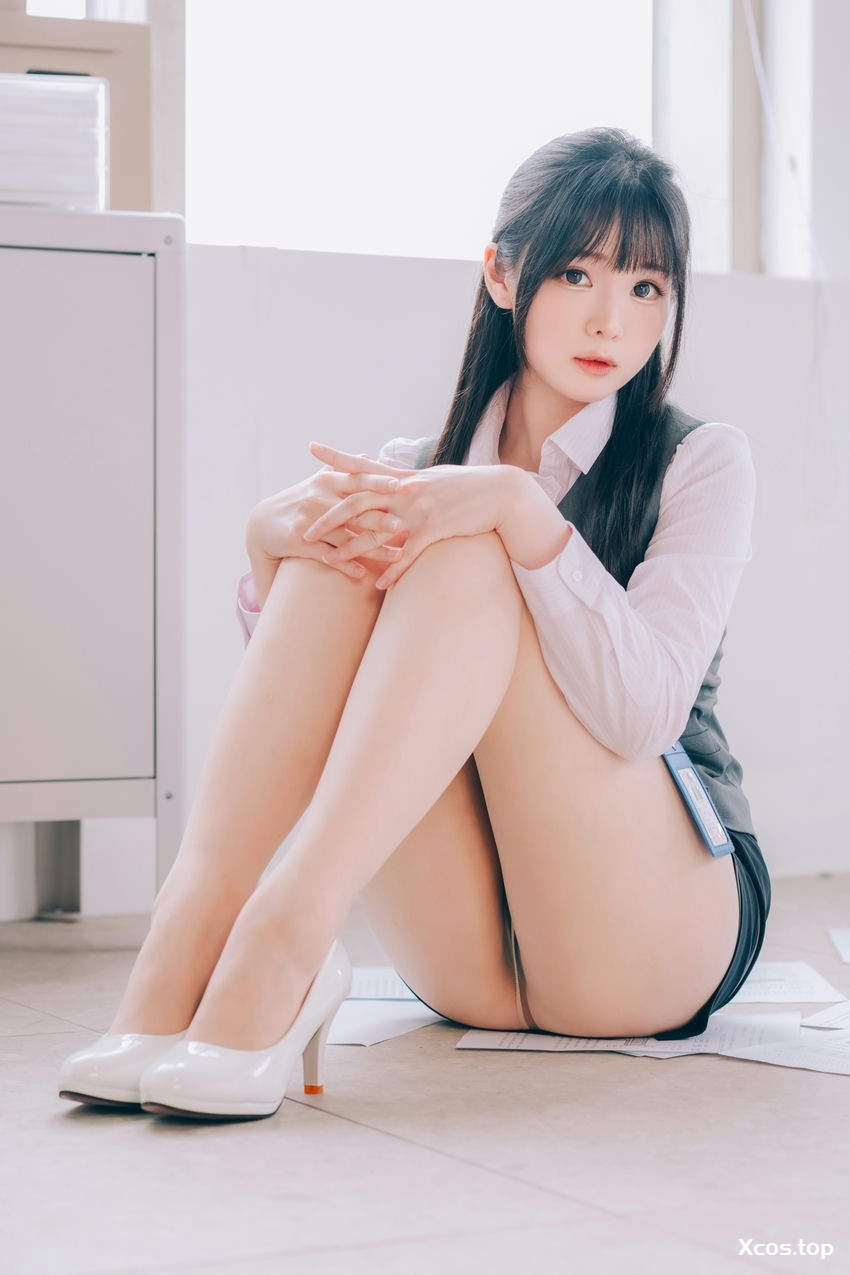 [专享] 霜月shimo - 霜月的秘密辦公室 Shimo' Secret Office [125P-152MB]