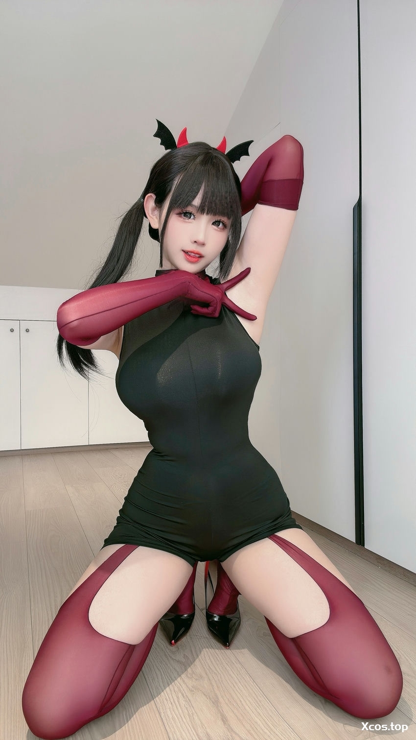 [专享] miko酱ww - 月图包小合集 [158P-762MB]