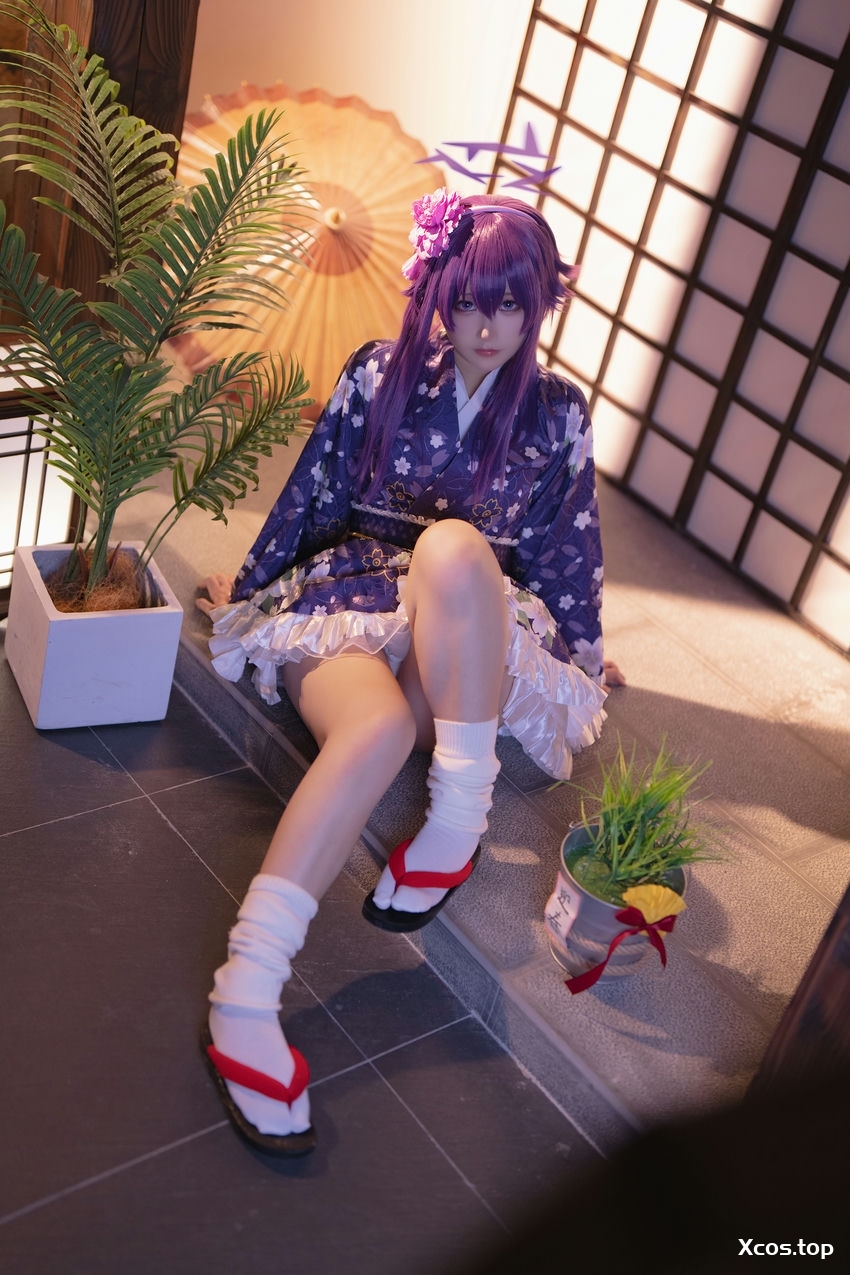 Lunananya - Blue Archive Igusa Haruka (New Year) [34P-215MB]