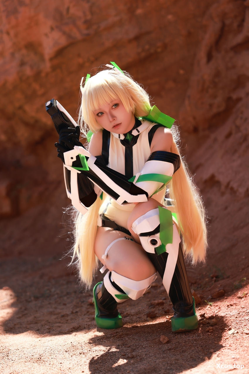G44不会受伤 - Angela Balzac (Expelled from Paradise) [40P-668MB]