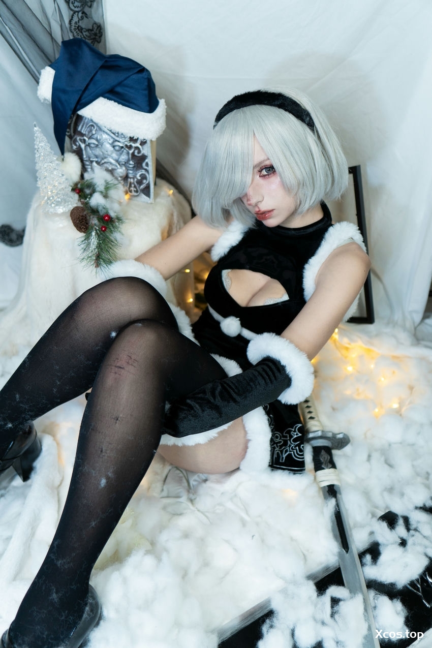 Himeecosplay - 2B Xmas [60P-311MB]
