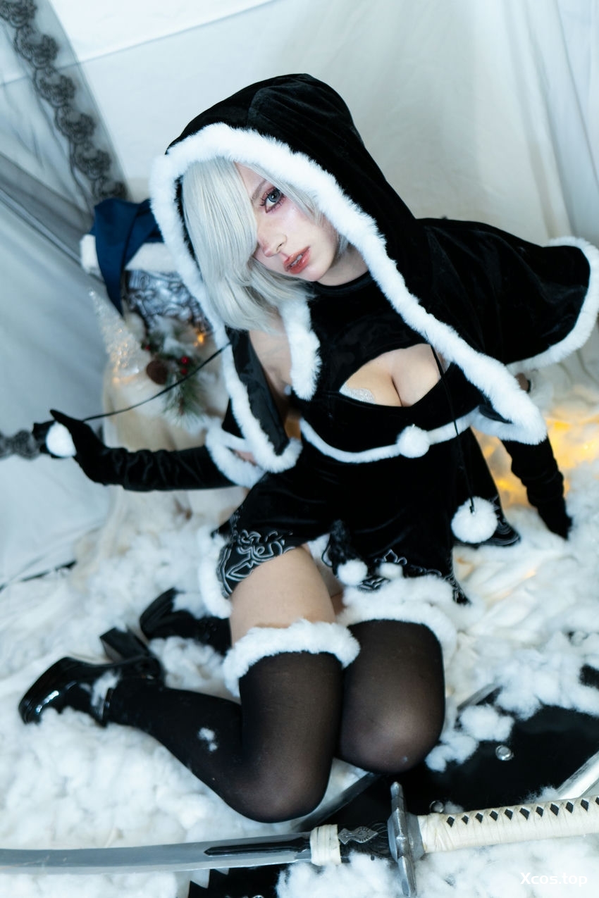 Himeecosplay - 2B Xmas [60P-311MB]