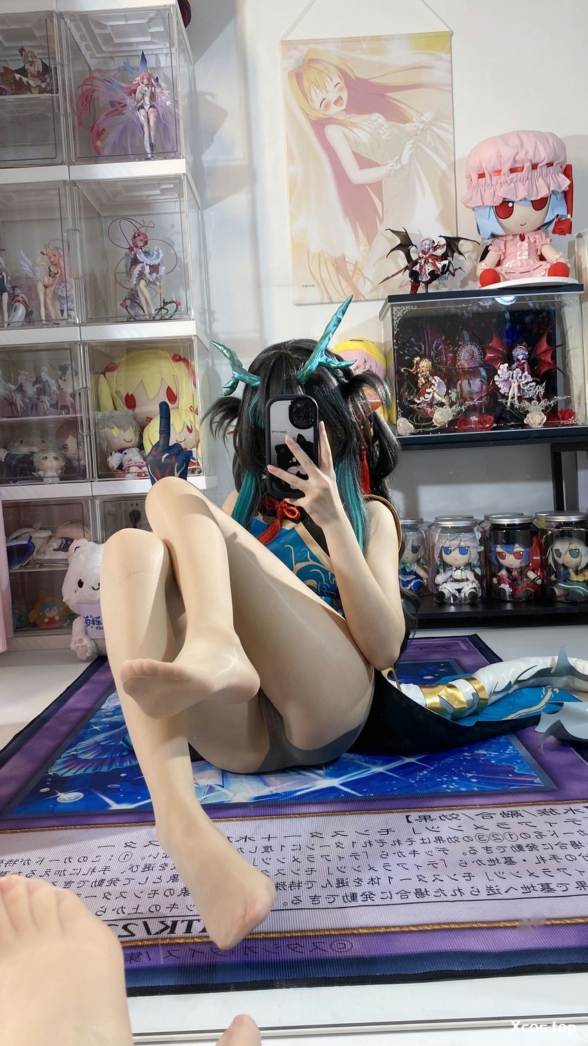 [专享] 白栎Shirly - 明日方舟 夕·染尘烟旗袍 上 下 [130P+26V-4.07G]