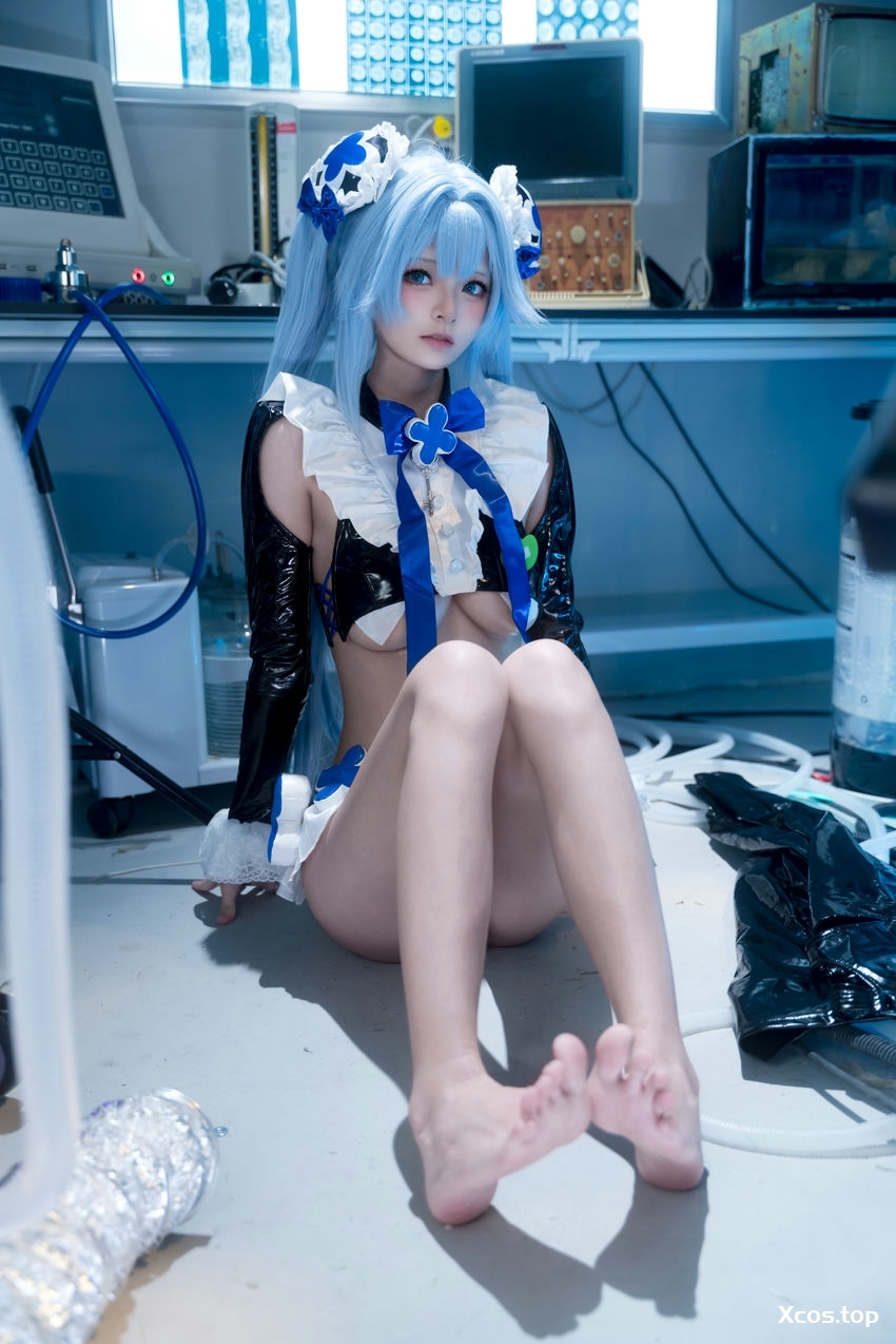 [专享] 九柒喵 - 胜利女神 妮姬 汉赛尔 [38P-323MB]