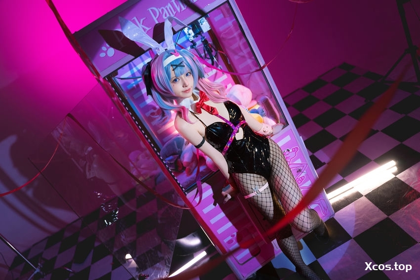 双木扶苏 - 兔子洞 [18P-692M]