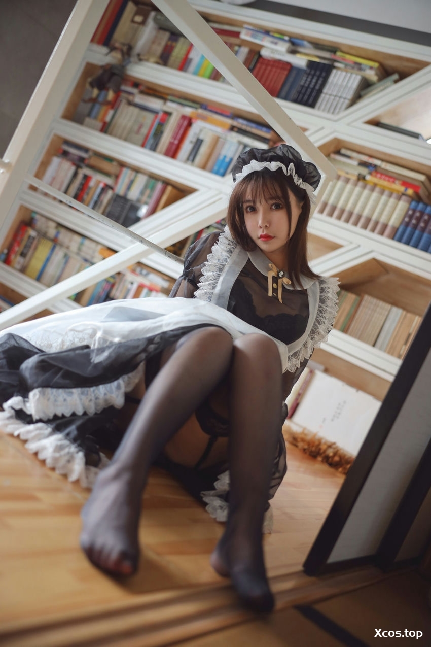 亚马逊鲶鱼 - 黑色透明女仆 [33P-432MB]