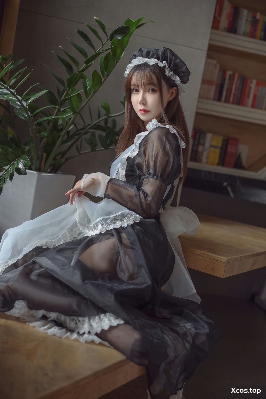 亚马逊鲶鱼 - 黑色透明女仆 [33P-432MB]
