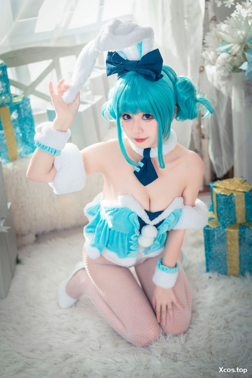 猫大人 - 初音白兔 [24P-280MB]