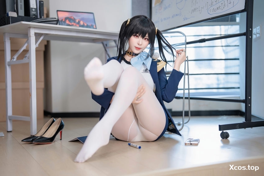 [专享] 轩萧学姐 NO.071 Nikke胜利女神 索拉 [50P-161M]