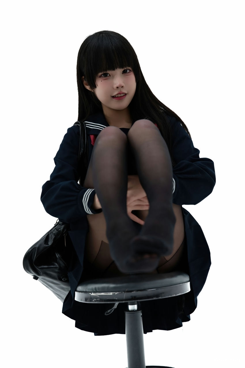 清水凪 - 後輩ちゃんの制服 [92P-305MB]