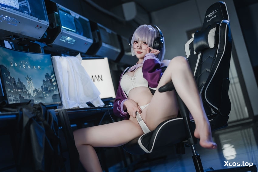 [专享] Natsuko夏夏子 NO.086 GRIDMAN 新条茜 [82P-657M]