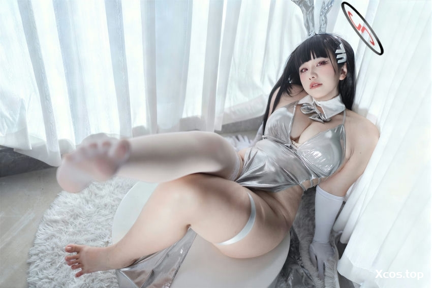 阿半今天很开心  蔚蓝档案 调月莉音·银色长裙 [102P+3V-1.24G]