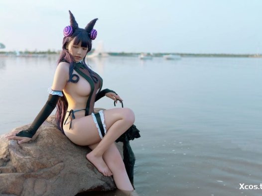 阿半今天很开心 – 紫式部水着 [25P-245MB]