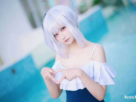 Lunananya – 宫子泳装 [20P-88MB]