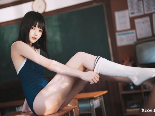 桜桃喵 – 教室死库水 [48P-434M]