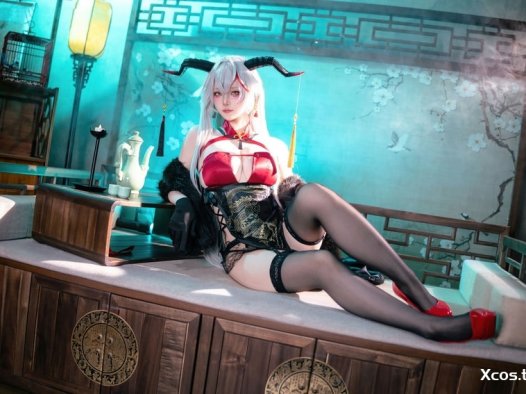 <span style='color:red;font-size:16px;'>[专享]</span> 屿鱼 – NO.033 碧蓝航线 埃吉尔旗袍 [50P-989.8M]