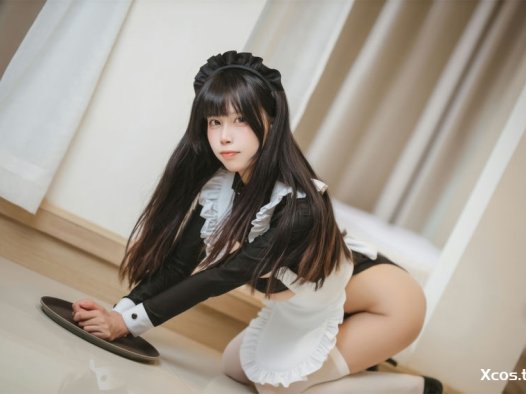 三無人型 – 高叉女仆 [42P-289MB]