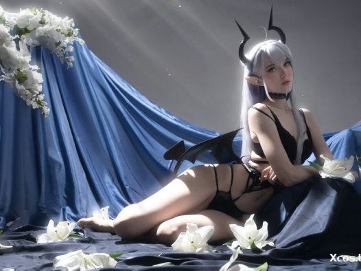 CandyBall – Thea [68P+11V-1.81GB]