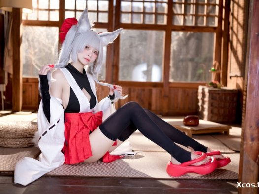 <span style='color:red;font-size:16px;'>[专享]</span> 九柒喵 – 朝凪 原皮 (碧蓝航线) [40P-238MB]