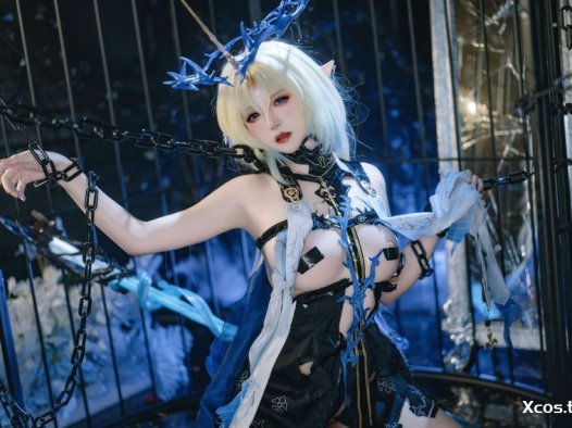 <span style='color:#F39C12;font-size:16px;'>[尊享]</span> 阿薰kaOri – 芙露德莉斯 [130P+10V-3.11G]