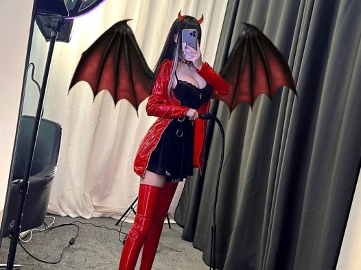 一色雨 –  一点自拍 [26P-105MB]