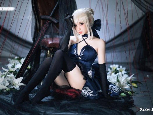 焖焖碳 – 黑呆 [30P-404MB]