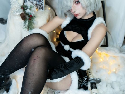 Himeecosplay – 2B Xmas [60P-311MB]