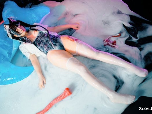 <span style='color:red;font-size:16px;'>[专享]</span> 落落Raku – 邋遢小猫 Messy Kitty [54P-470MB]