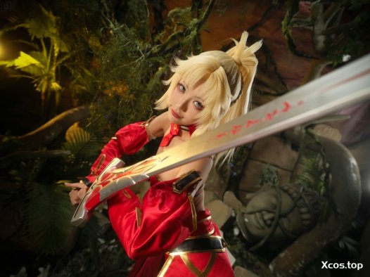 湖里狸 – 莫德雷德 [30P-242MB]