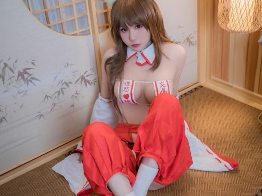 西园寺南歌 – 巫女 [79P-913MB]