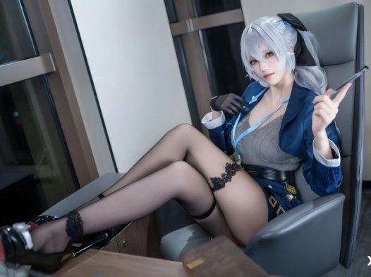 花兮_honoka – 布洛妮娅大鸭鸭  [10P-44MB]